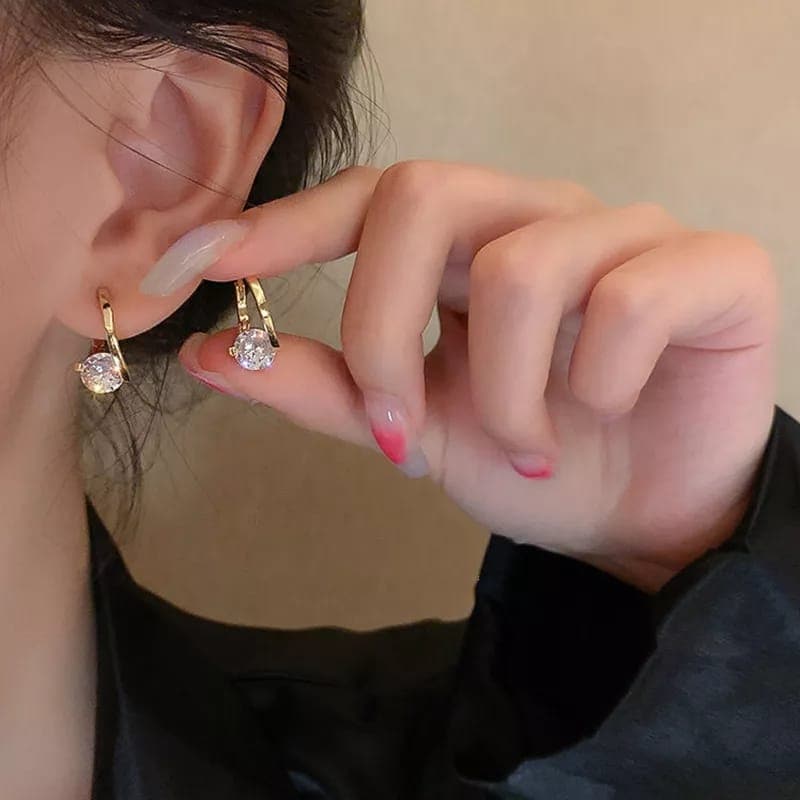 Diamond Zircon Studs S925 Sterling Silver Earrings (18K Gold Plated)