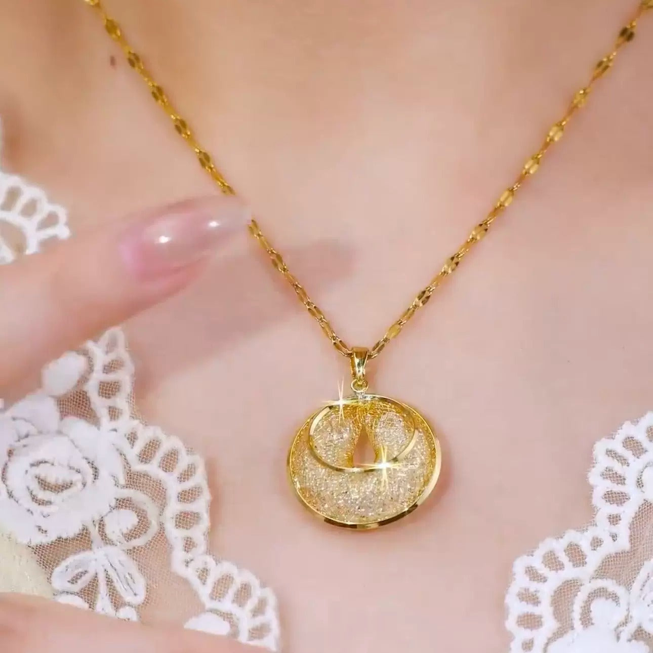 Mesh Crystal Necklace(24k Gold Plated)